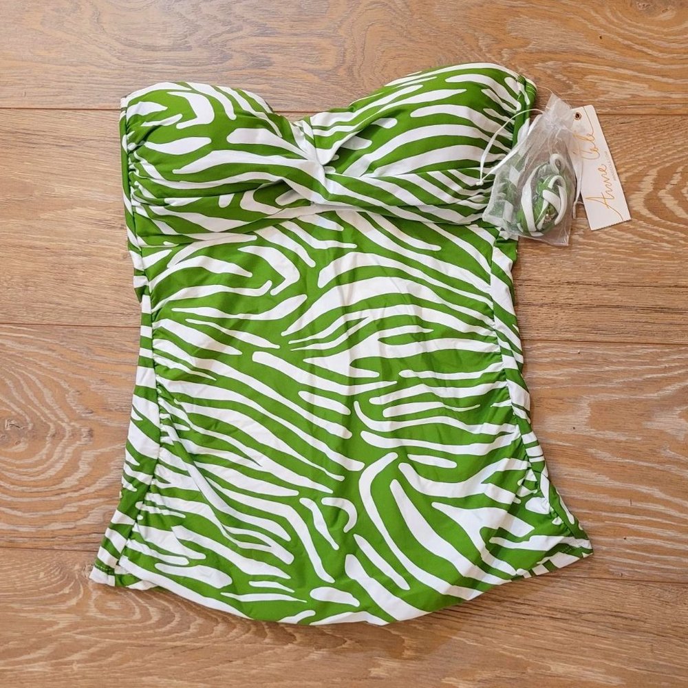 147. Anne Cole swim top with optional straps. Green and white. Size XL. NWT